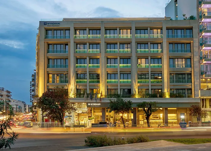 Zeus Essence Wyndham Residence